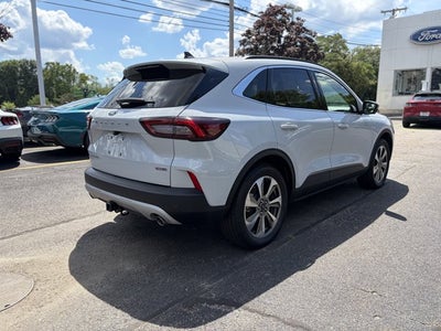 2025 Ford Escape Platinum