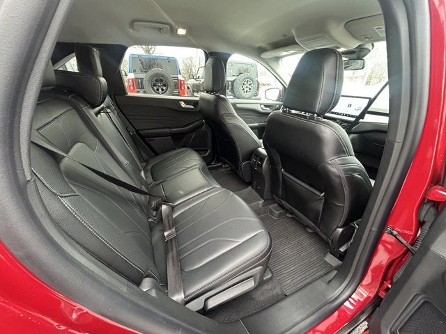 2025 Ford Escape Platinum