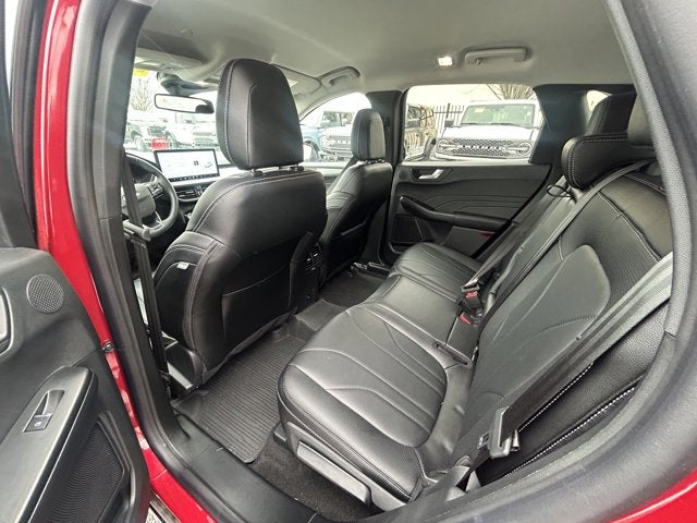 2025 Ford Escape Platinum