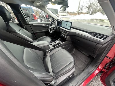 2025 Ford Escape Platinum