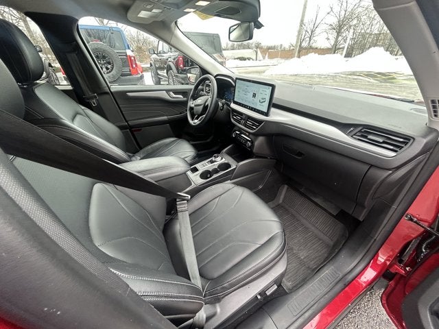 2025 Ford Escape Platinum