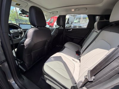 2025 Ford Escape Platinum