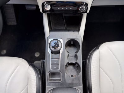 2025 Ford Escape Platinum