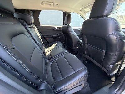 2025 Ford Escape Platinum