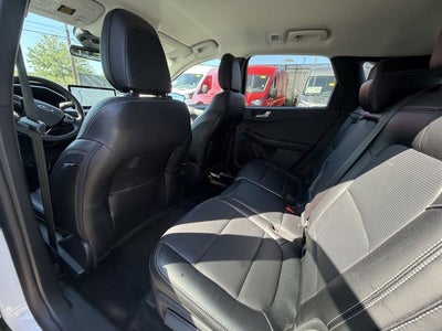 2025 Ford Escape Platinum