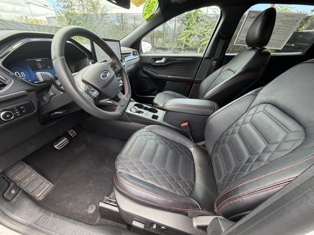 2023 Ford Escape ST-Line Elite