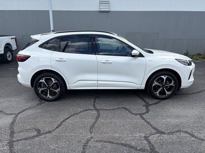 2023 Ford Escape ST-Line Elite