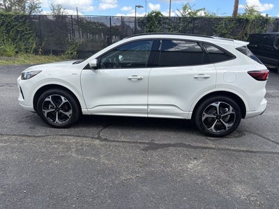 2023 Ford Escape ST-Line Elite