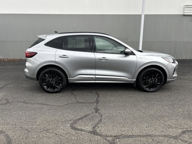 2023 Ford Escape ST-Line Elite