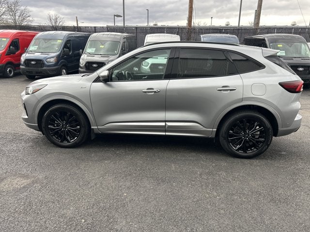 2023 Ford Escape ST-Line Elite