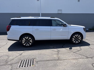2025 Ford Expedition Max Platinum