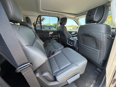 2027 Ford Expedition Active