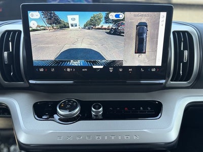 2027 Ford Expedition Active