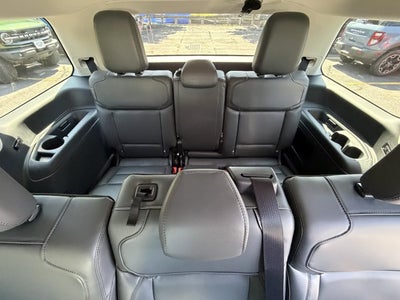 2027 Ford Expedition Active
