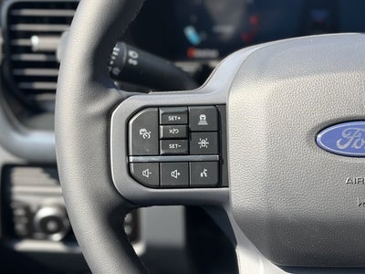 2027 Ford Super Duty F-250 LARIAT Crew Cab