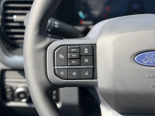 2027 Ford Super Duty F-250 LARIAT Crew Cab
