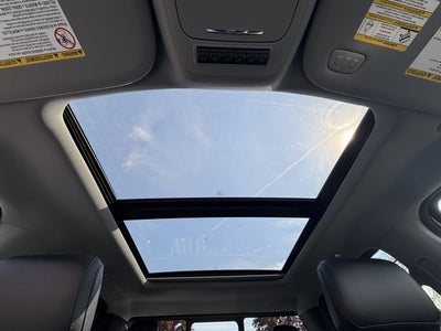 2027 Ford Super Duty F-250 LARIAT Crew Cab