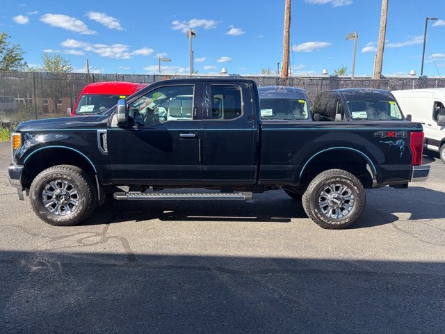 2017 Ford Super Duty F-250 SRW XLT