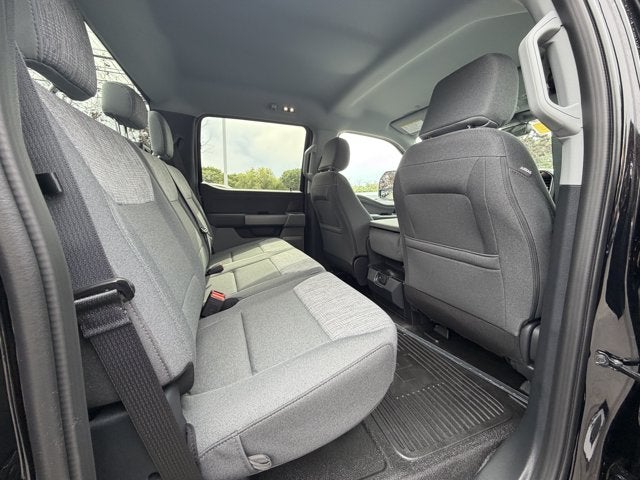 2027 Ford Super Duty F-250 XLT Crew Cab