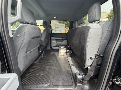 2027 Ford Super Duty F-250 XLT Crew Cab