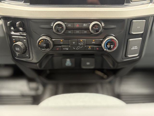 2027 Ford Super Duty F-250 XLT Crew Cab