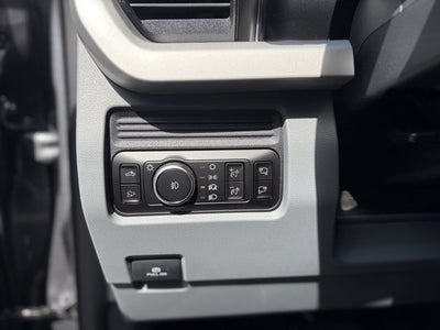 2027 Ford Super Duty F-250 XLT Crew Cab