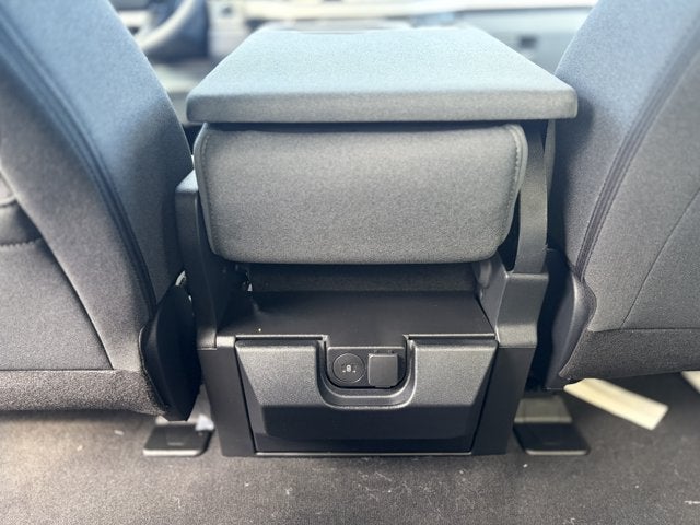 2027 Ford Super Duty F-250 XLT Crew Cab