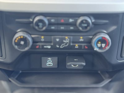 2027 Ford Super Duty F-250 XLT Crew Cab