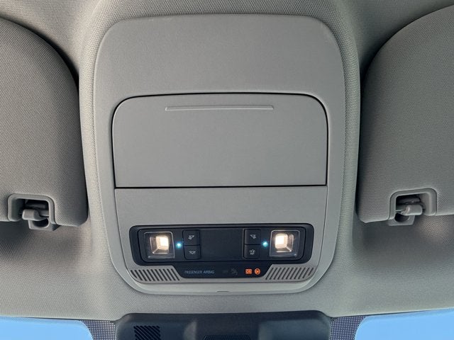 2027 Ford Super Duty F-250 XLT Crew Cab