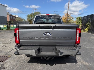 2027 Ford Super Duty F-250 XLT Crew Cab