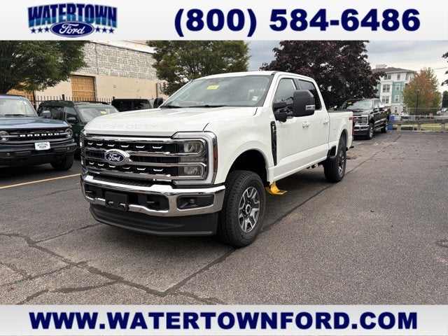 2027 Ford Super Duty F-250 LARIAT Crew Cab