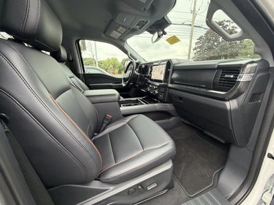 2027 Ford Super Duty F-250 LARIAT Crew Cab
