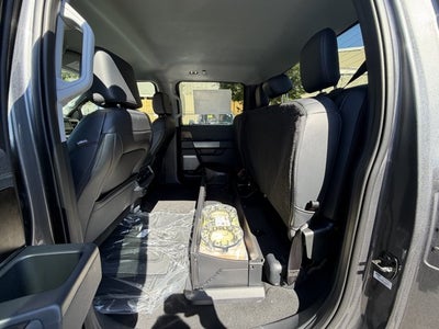 2027 Ford Super Duty F-250 LARIAT Crew Cab