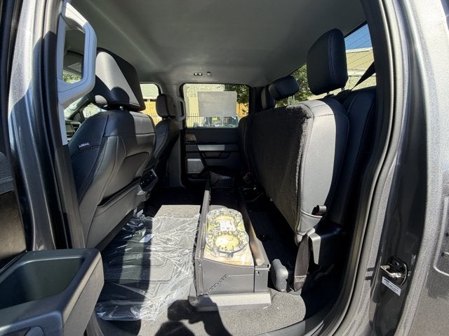 2027 Ford Super Duty F-250 LARIAT Crew Cab