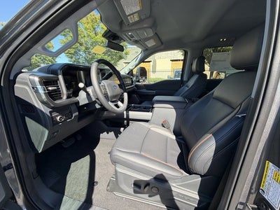 2027 Ford Super Duty F-250 LARIAT Crew Cab