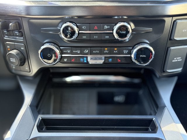 2027 Ford Super Duty F-250 LARIAT Crew Cab