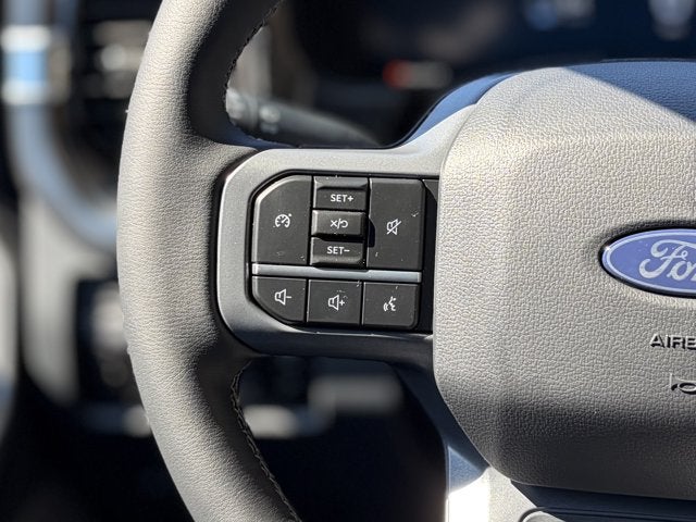 2027 Ford Super Duty F-250 LARIAT Crew Cab