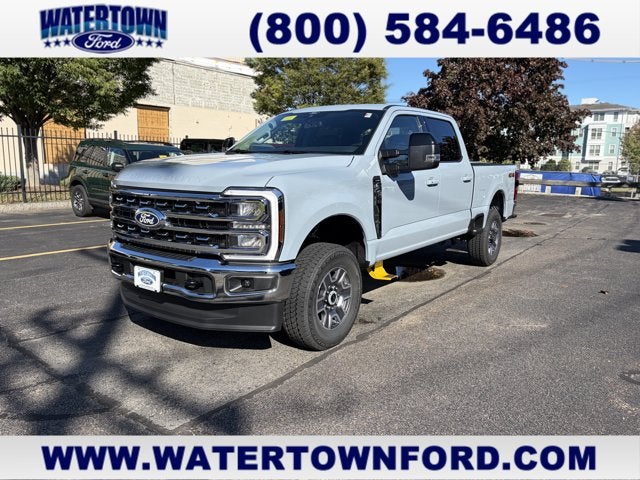 2027 Ford Super Duty F-250 LARIAT Crew Cab