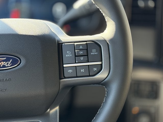 2027 Ford Super Duty F-250 LARIAT Crew Cab