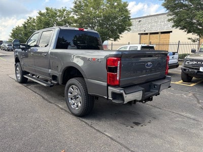 2026 Ford Super Duty F-350 SRW LARIAT