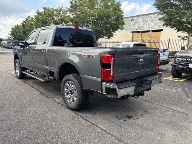 2026 Ford Super Duty F-350 SRW LARIAT