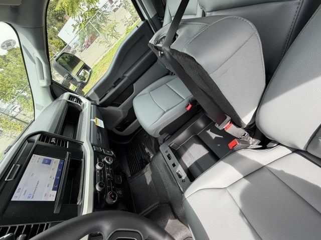 2026 Ford Super Duty F-350 SRW XL Crew Cab