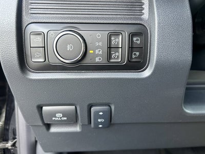 2025 Ford Super Duty F-350 SRW LARIAT (Manager Demo)