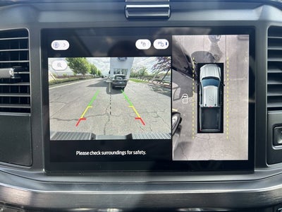 2025 Ford Super Duty F-350 SRW LARIAT (Manager Demo)