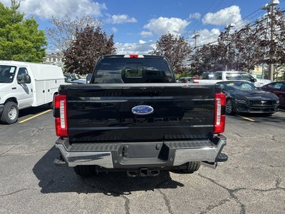 2025 Ford Super Duty F-350 SRW LARIAT (Manager Demo)