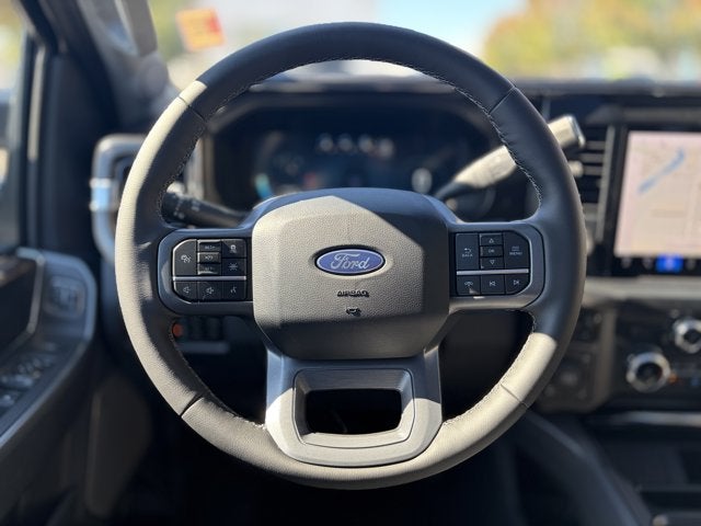 2027 Ford Super Duty F-350 SRW LARIAT