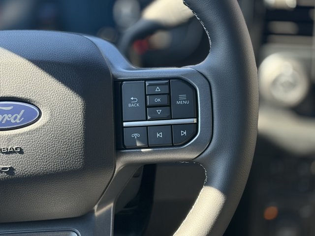 2027 Ford Super Duty F-350 SRW LARIAT