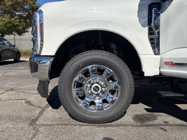 2027 Ford Super Duty F-350 SRW LARIAT
