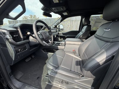 2027 Ford Super Duty F-350 SRW Platinum