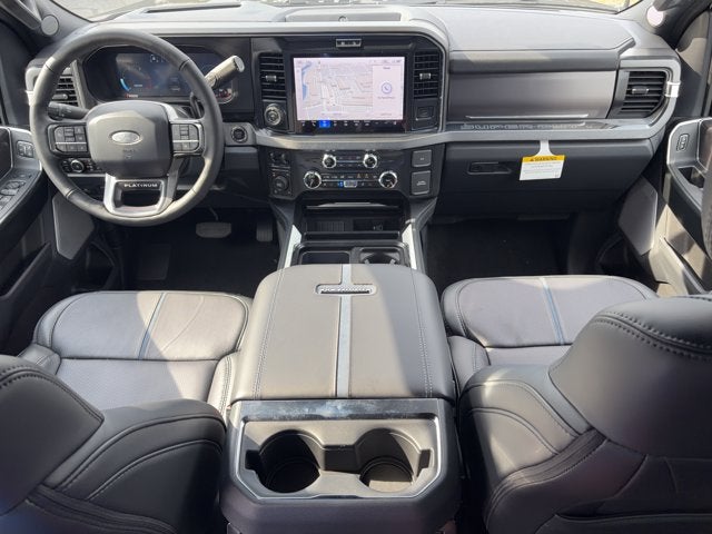 2027 Ford Super Duty F-350 SRW Platinum